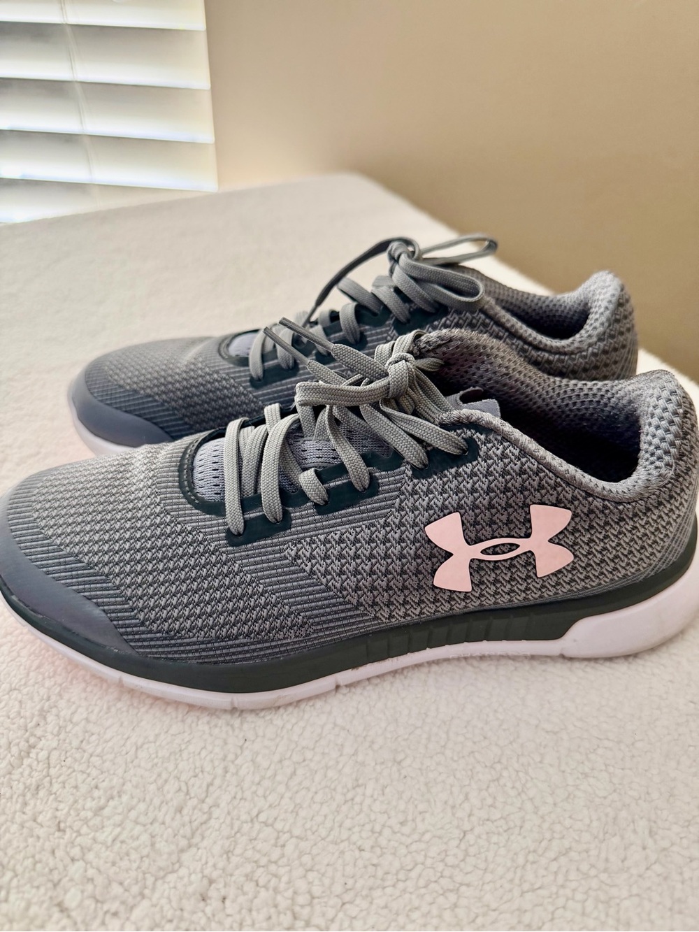 Under Armour Gray Knit Women's Athletic Sneakers with Pink Accent